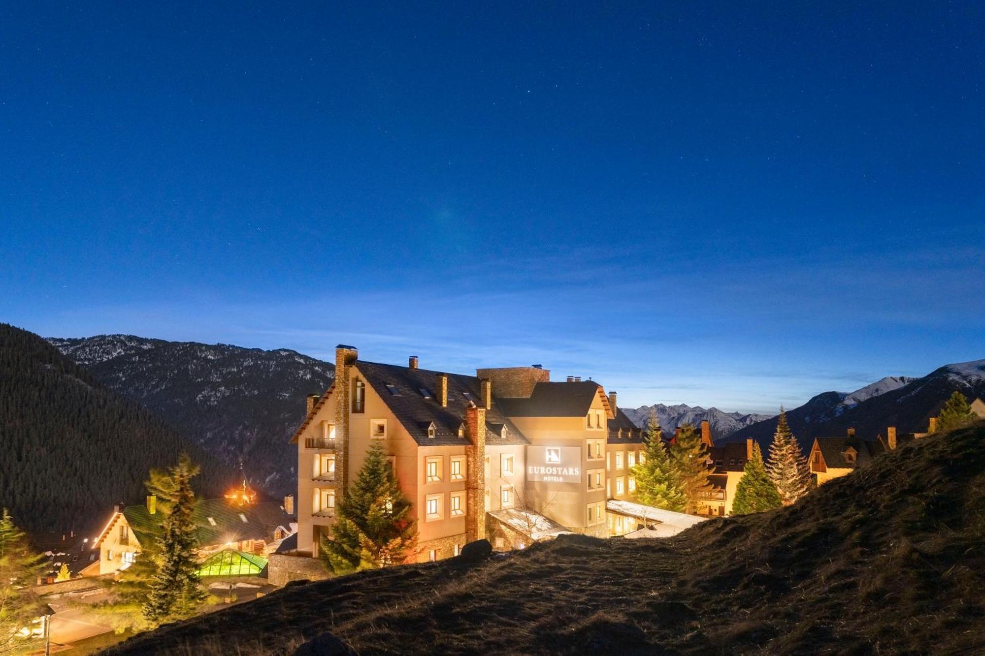 Hotel Eurostars Royal Tanau à Baqueira Beret Extérieur photo